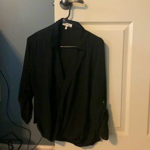 Colored black low V neck long sleeve shirt